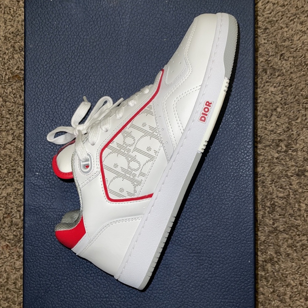 DIOR Sneakers - Picture 3 of 11